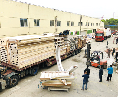挑选展览搭建工厂一定要看资质吗？